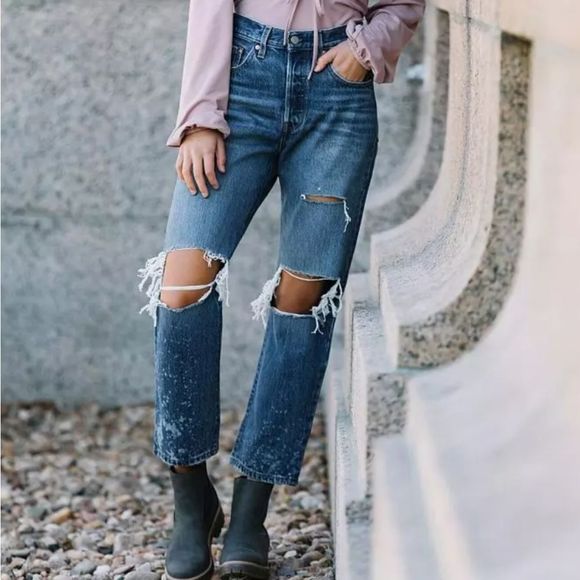 Levi's Denim - NWT Levi's 501 Ripped Cropped High Waist  Athens Ranker - Light Wash 32